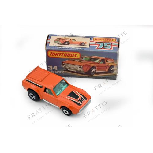 151 - MATCHBOX, 34 VANTASTIC